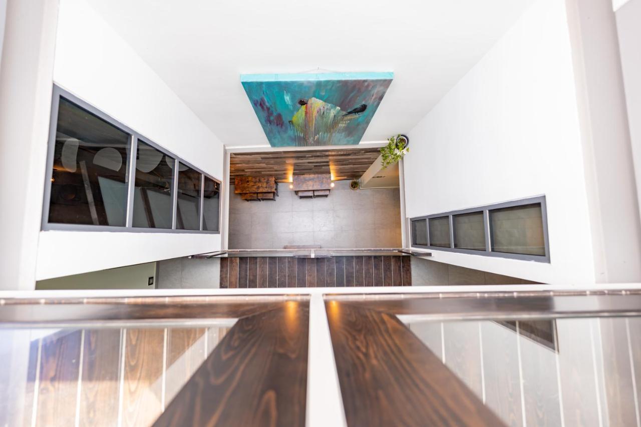 Entire House 3 Bedrooms 度假居 *